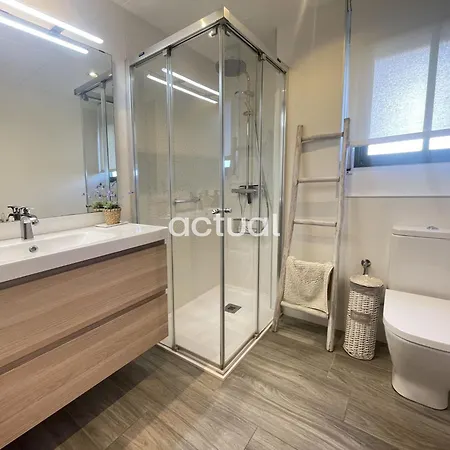 Super 5a Apartment